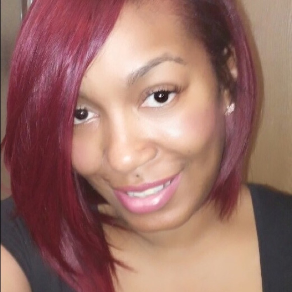 Meet your Posher, Lisha Shanae.